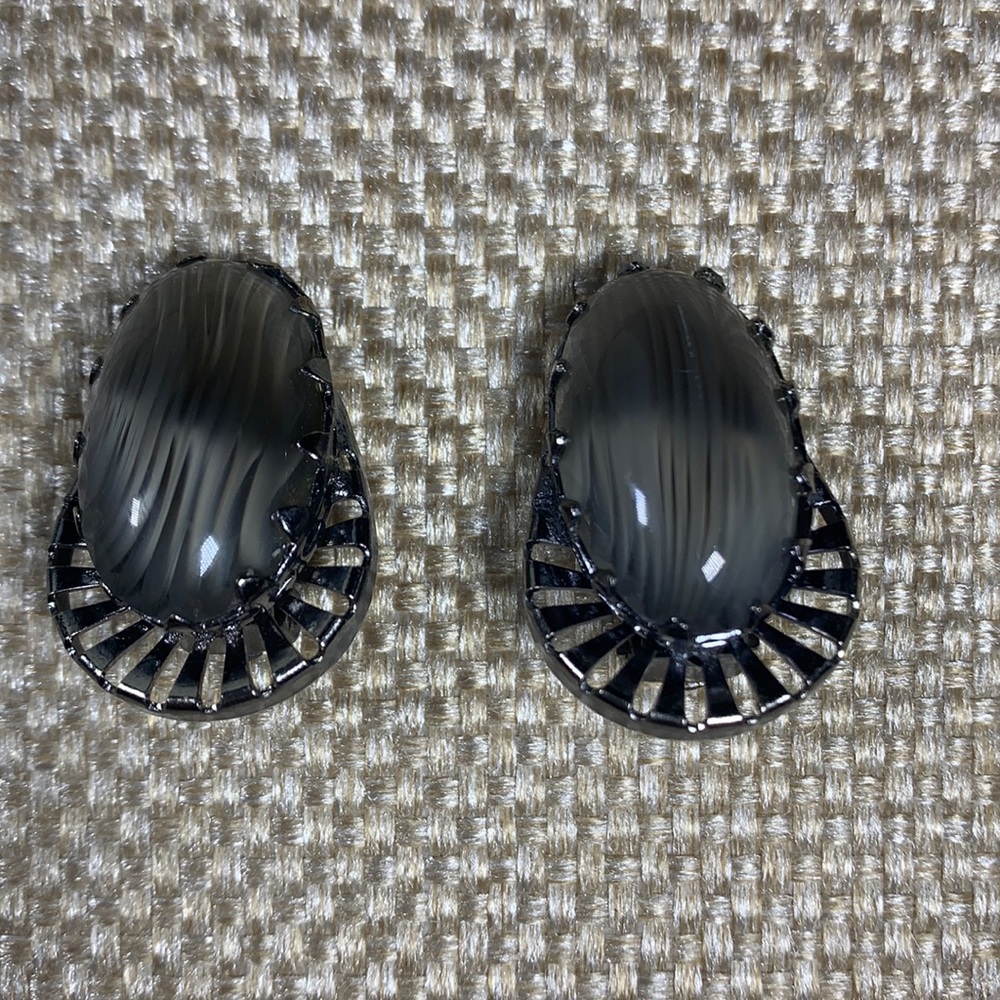 Clip on Earrings with grey glass stone